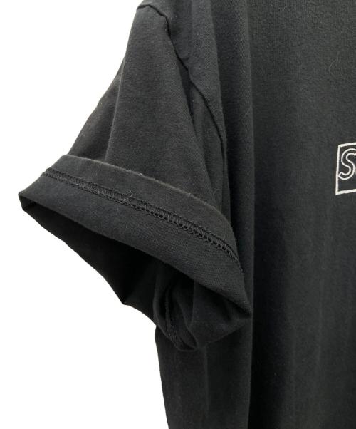 SUPREME（シュプリーム）Supreme (シュプリーム) KAWS (カウズ) 半袖カットソー ブラック サイズ:Mの古着・服飾アイテム