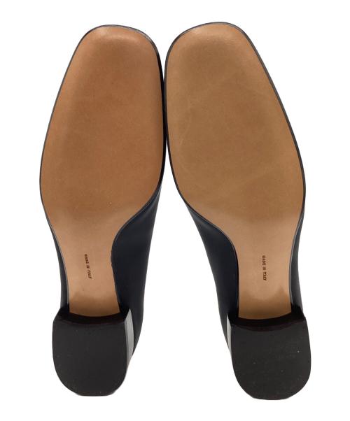 Salvatore Ferragamo（サルヴァトーレ フェラガモ）Salvatore Ferragamo (サルヴァトーレ フェラガモ) Salvatore Ferragamo　フラットシューズ ブラック サイズ:7の古着・服飾アイテム