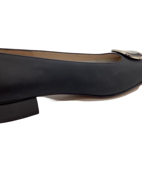 Salvatore Ferragamo（サルヴァトーレ フェラガモ）Salvatore Ferragamo (サルヴァトーレ フェラガモ) Salvatore Ferragamo　フラットシューズ ブラック サイズ:7の古着・服飾アイテム