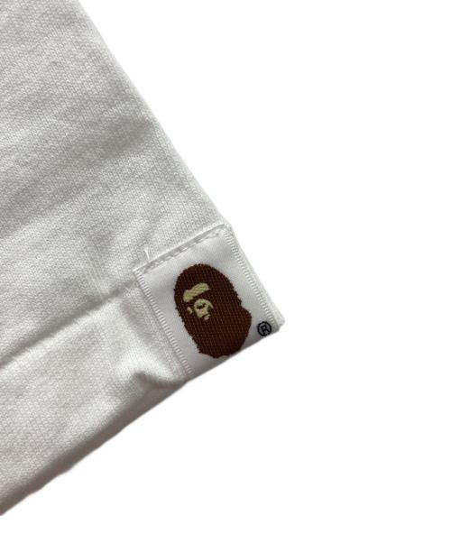A BATHING APE（アベイシングエイプ）A BATHING APE (アベイシングエイプ) A BATHING APE半袖カットソー ホワイト×ブルー サイズ:Mの古着・服飾アイテム