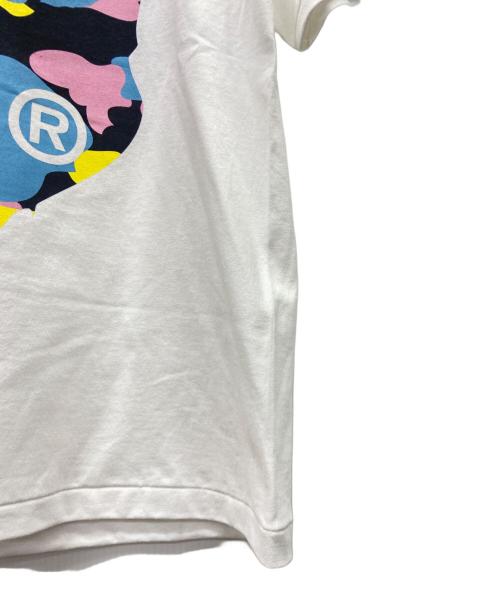 A BATHING APE（アベイシングエイプ）A BATHING APE (アベイシングエイプ) A BATHING APE半袖カットソー ホワイト×ブルー サイズ:Mの古着・服飾アイテム