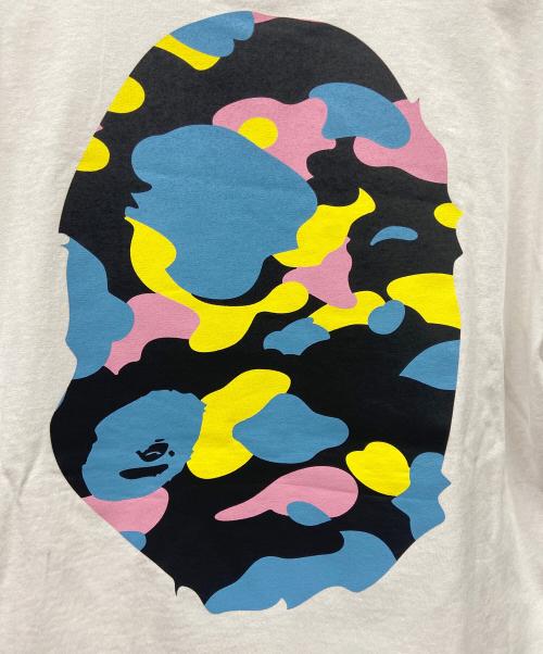 A BATHING APE（アベイシングエイプ）A BATHING APE (アベイシングエイプ) A BATHING APE半袖カットソー ホワイト×ブルー サイズ:Mの古着・服飾アイテム