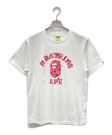 A BATHING APE（アベイシングエイプ）の古着「A BATHING APE　CAMO COLLEDE TEE　半袖カットソー」｜ホワイト×レッド