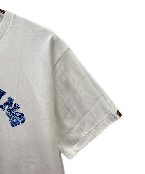 A BATHING APE（アベイシングエイプ）A BATHING APE (アベイシングエイプ) 半袖カットソー ホワイト×ブルー サイズ:Lの古着・服飾アイテム