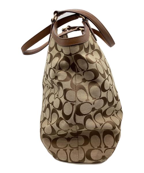 COACH（コーチ）COACH (コーチ) COACH　シグネチャー　セミショルダーバッグ ベージュ×ピンクの古着・服飾アイテム