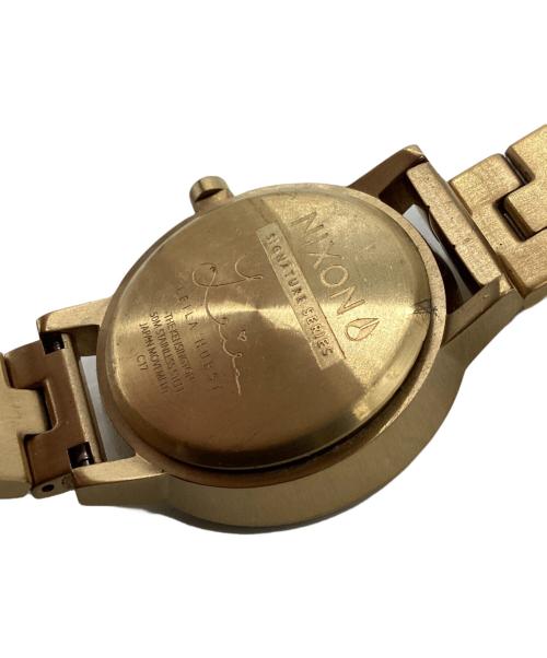 NIXON（ニクソン）NIXON (ニクソン) NIXON　腕時計 ホワイトの古着・服飾アイテム