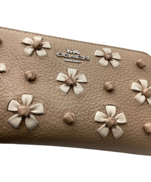 COACH（コーチ）COACH (コーチ) COACH　トープレザー ミディアム ID ジップウォレット　2つ折り財布 ベージュ×ホワイトの古着・服飾アイテム