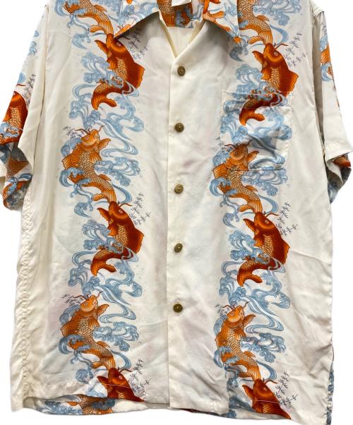 MAKANA LEI（マカナレイ）MAKANA LEI (マカナレイ) 半袖シャツ アイボリー×オレンジ サイズ:Lの古着・服飾アイテム