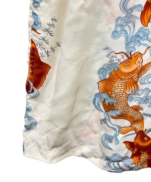 MAKANA LEI（マカナレイ）MAKANA LEI (マカナレイ) 半袖シャツ アイボリー×オレンジ サイズ:Lの古着・服飾アイテム