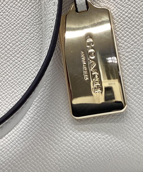 COACH（コーチ）COACH (コーチ) COACH 　スモール キット キャリーオール 　2WAYバッグ アイボリーの古着・服飾アイテム