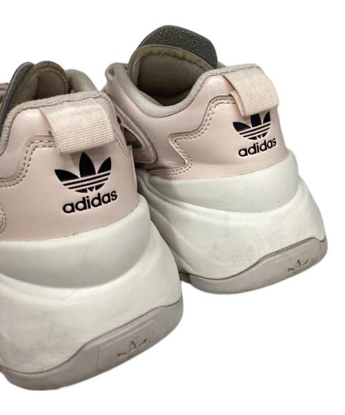 adidas（アディダス）adidas (アディダス) adidas　オズガイア　スニーカー ピンクベージュ サイズ:24㎝の古着・服飾アイテム