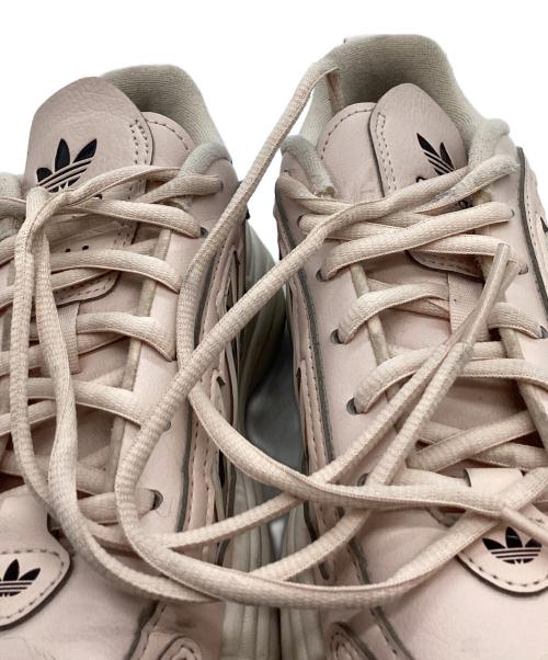 adidas（アディダス）adidas (アディダス) adidas　オズガイア　スニーカー ピンクベージュ サイズ:24㎝の古着・服飾アイテム