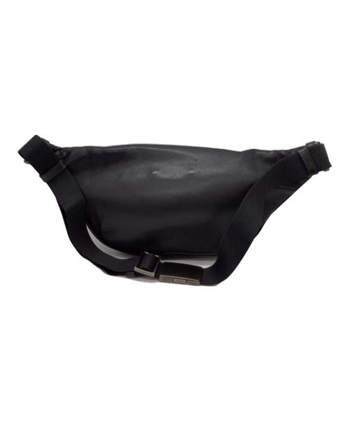 BOTTEGA VENETA（ボッテガベネタ）BOTTEGA VENETA (ボッテガベネタ) BOTTEGA VENETA　イントレチャート　ボディバッグ ブラックの古着・服飾アイテム