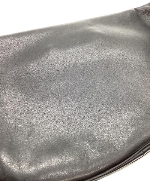 BOTTEGA VENETA（ボッテガベネタ）BOTTEGA VENETA (ボッテガベネタ) BOTTEGA VENETA　イントレチャート　ボディバッグ ブラックの古着・服飾アイテム