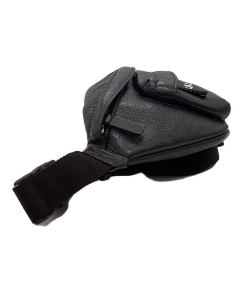 BALENCIAGA（バレンシアガ）BALENCIAGA (バレンシアガ) BALENCIAGA　エブリデイロゴベルトバッグ ブラックの古着・服飾アイテム