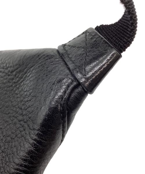 BALENCIAGA（バレンシアガ）BALENCIAGA (バレンシアガ) BALENCIAGA　エブリデイロゴベルトバッグ ブラックの古着・服飾アイテム