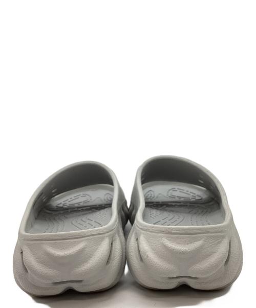 crocs（クロックス）crocs (クロックス) crocs　ECHO SLIDE　サンダル ライトグレー サイズ:W7の古着・服飾アイテム