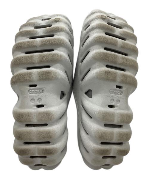 crocs（クロックス）crocs (クロックス) crocs　ECHO SLIDE　サンダル ライトグレー サイズ:W7の古着・服飾アイテム