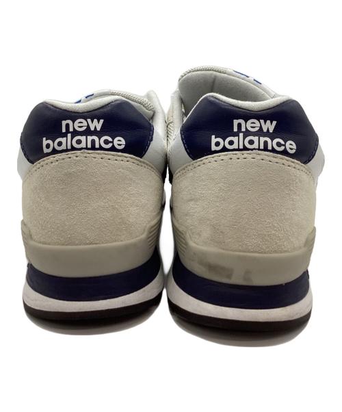 NEW BALANCE（ニューバランス）NEW BALANCE (ニューバランス) NEW BALANCE　スニーカー アイボリー×ライトグレー サイズ:27㎝の古着・服飾アイテム