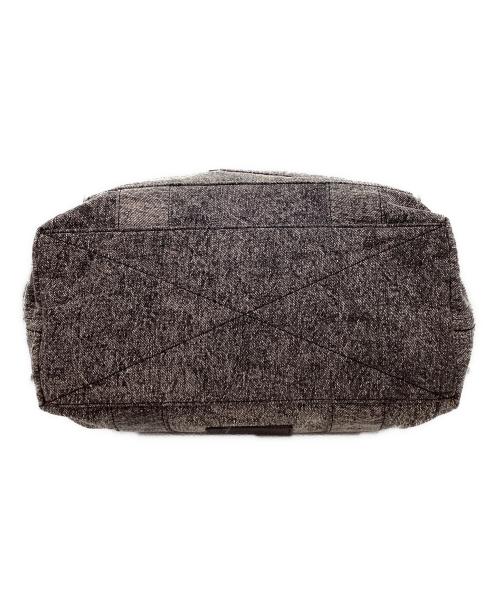 MARC JACOBS（マークジェイコブス）MARC JACOBS (マークジェイコブス) MARC JACOBS　トートバッグ グレー×ブラックの古着・服飾アイテム