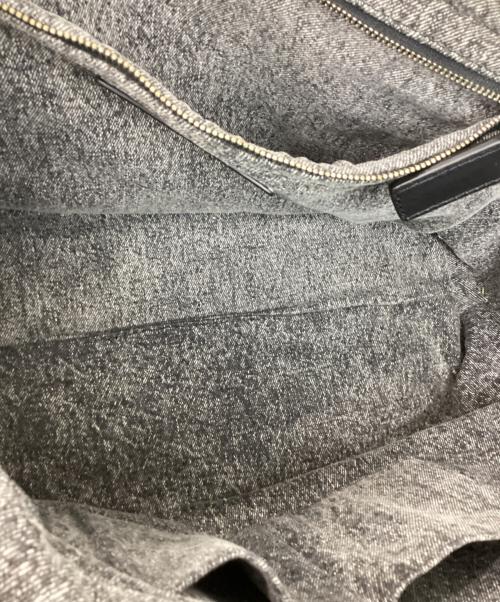 MARC JACOBS（マークジェイコブス）MARC JACOBS (マークジェイコブス) MARC JACOBS　トートバッグ グレー×ブラックの古着・服飾アイテム