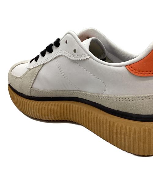 Onitsuka Tiger（オニツカタイガー）Onitsuka Tiger (オニツカタイガー) Onitsuka Tiger　DELECITY　スニーカー ホワイト×オレンジ サイズ:23.5㎝の古着・服飾アイテム