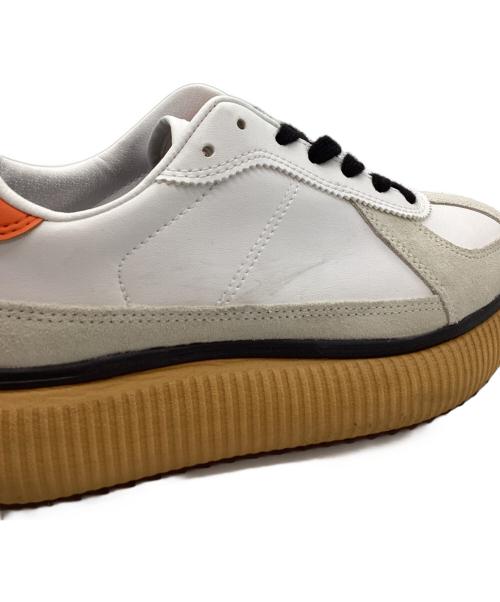 Onitsuka Tiger（オニツカタイガー）Onitsuka Tiger (オニツカタイガー) Onitsuka Tiger　DELECITY　スニーカー ホワイト×オレンジ サイズ:23.5㎝の古着・服飾アイテム