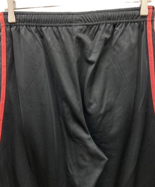 adidas（アディダス）adidas (アディダス) トラックパンツ ブラック×レッド サイズ:Lの古着・服飾アイテム