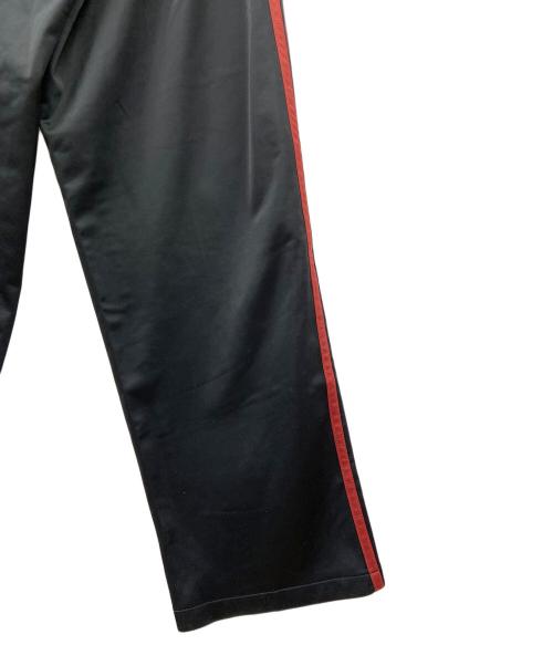 adidas（アディダス）adidas (アディダス) トラックパンツ ブラック×レッド サイズ:Lの古着・服飾アイテム