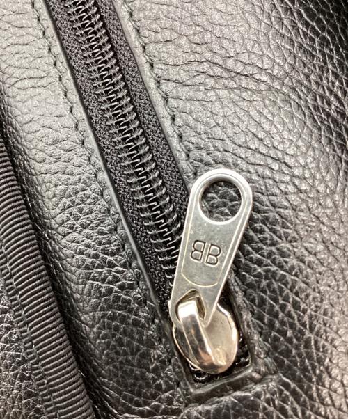 BALENCIAGA（バレンシアガ）BALENCIAGA (バレンシアガ) BALENCIAGA　EXPLORERメッセンジャー　メッセンジャーバッグ ブラックの古着・服飾アイテム