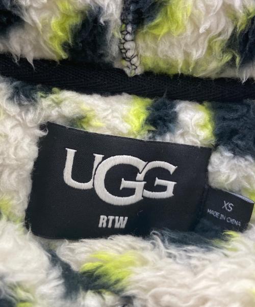 UGG（アグ）UGG (アグ) UGG　ボアプルオーバーパーカー ベージュ×ブラック サイズ:XSの古着・服飾アイテム