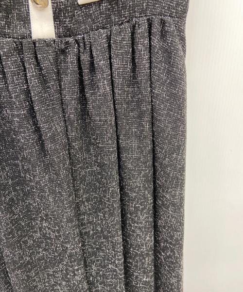 HER LIP TO（ハーリップトゥ）Her lip to (ハーリップトゥ) ノースリーブ・キャミソールワンピース ブラック サイズ:Sの古着・服飾アイテム
