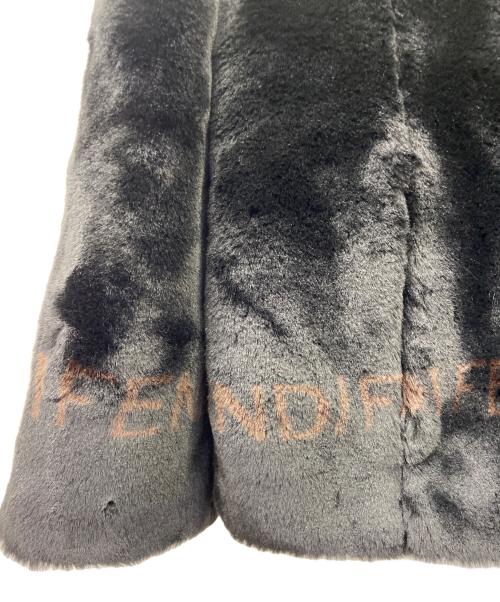 FENDI JEANS（フェンディ ジーンズ）FENDI JEANS (フェンディ ジーンズ) ファージャケット ブラック サイズ:size38の古着・服飾アイテム