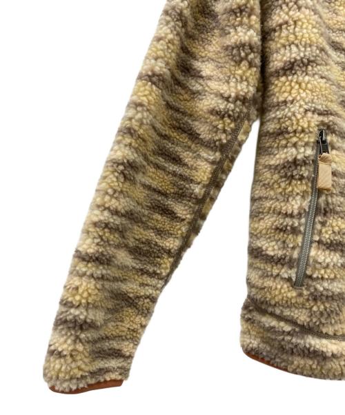 Patagonia（パタゴニア）Patagonia (パタゴニア) Patagonia　ウィメンズ・クラシック・レトロX・ジャケット ベージュ×ブラウン サイズ:Ｓの古着・服飾アイテム