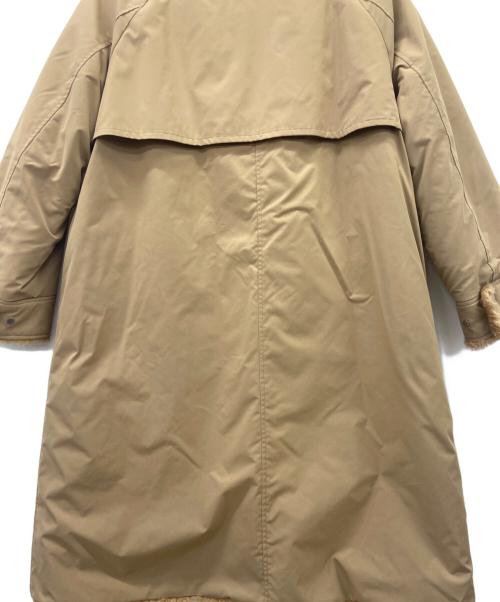 Whim Gazette（ウィムガゼット）Whim Gazette (ウィムガゼット) リバーシブルボアコート ベージュ サイズ:freeの古着・服飾アイテム