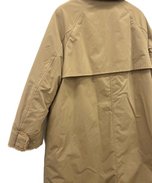 Whim Gazette（ウィムガゼット）Whim Gazette (ウィムガゼット) リバーシブルボアコート ベージュ サイズ:freeの古着・服飾アイテム