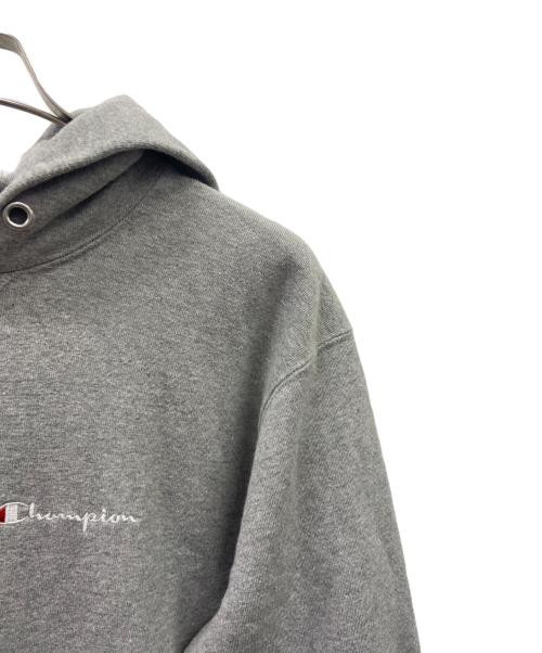 Champion（チャンピオン）Champion (チャンピオン) Champion　プルオーバーパーカー グレー サイズ:Ｌの古着・服飾アイテム