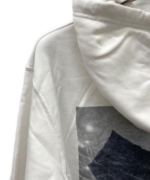 WIND AND SEA（ウィンダンシー）WIND AND SEA (ウィンダンシー) GOD SELECTION XXX (ゴッド セレクション トリプルエックス) WIND AND SEA×GOD SELECTION XXXプルオーバーパーカー ホワイト×ブラック サイズ:Mの古着・服飾アイテム