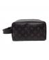 LOUIS VUITTON（ルイ ヴィトン）の古着「LOUIS VUITTON　モノグラム・エクリプス　ロッカー ドップ・キット　セカンドバッグ」｜ブラック×グレー
