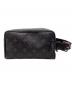 LOUIS VUITTON (ルイ ヴィトン) LOUIS VUITTON　モノグラム・エクリプス　ロッカー ドップ・キット　セカンドバッグ ブラック×グレー：110000円