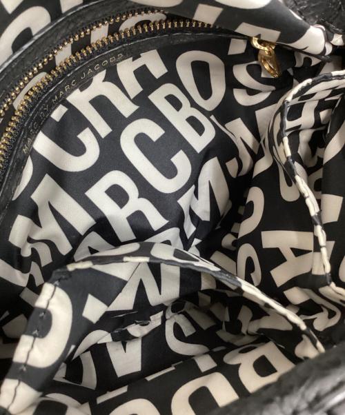 Marc by Marc Jacobs（マークバイマークジェイコブス）Marc by Marc Jacobs (マークバイマークジェイコブス) Marc by Marc Jacobs　ショルダーバッグ ブラック×ゴールドの古着・服飾アイテム