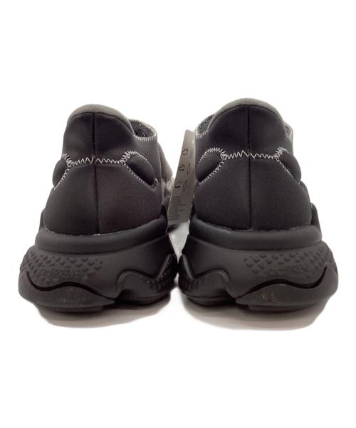 adidas（アディダス）adidas (アディダス) adidas　OZWEEGO TECH　ローカットスニーカー グレー×ブラック サイズ:27㎝の古着・服飾アイテム