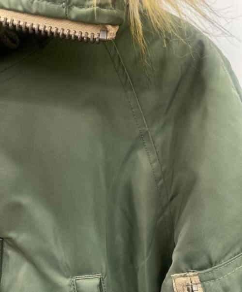 AVIREX（アヴィレックス）AVIREX (アヴィレックス) AVIREX　フライトジャケット オリーブ サイズ:Mの古着・服飾アイテム
