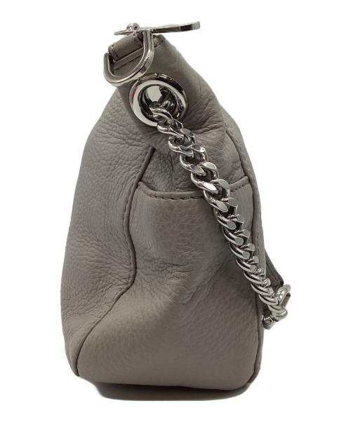 MICHAEL KORS（マイケルコース）MICHAEL KORS (マイケルコース) MICHAEL KORS　チャンドラー ミディアム コンバーチブル 　ショルダーバッグ グレー×シルバーの古着・服飾アイテム