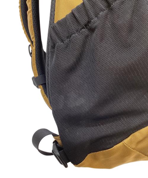 ARC'TERYX（アークテリクス）ARC'TERYX (アークテリクス) マンティス26 カーキ×ブラック サイズ:なしの古着・服飾アイテム
