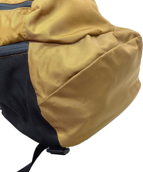 ARC'TERYX（アークテリクス）ARC'TERYX (アークテリクス) マンティス26 カーキ×ブラック サイズ:なしの古着・服飾アイテム