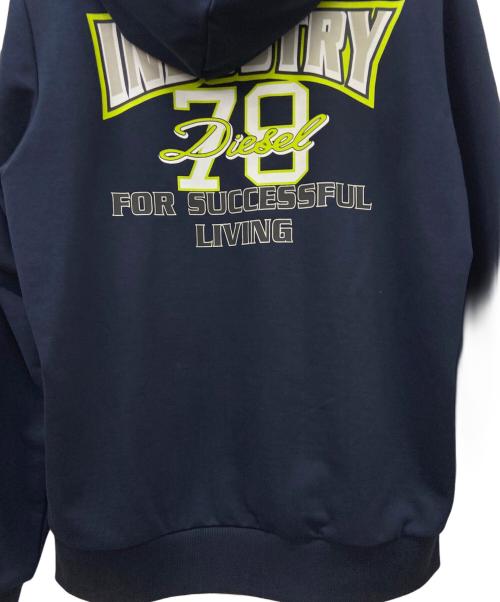 DIESEL（ディーゼル）DIESEL (ディーゼル) プルオーバーパーカー ネイビー×グリーン サイズ:Mの古着・服飾アイテム