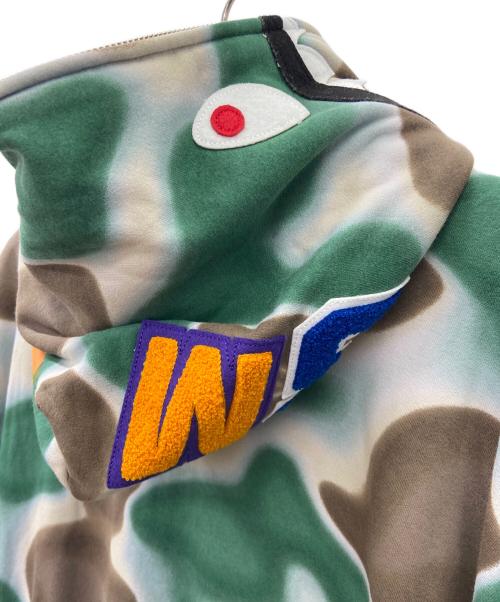 A BATHING APE（アベイシングエイプ）A BATHING APE (アベイシングエイプ) LIQUID CAMO SHARK RELAXED FIT FULL ZIP HOODIE グリーン×ブラウン サイズ:2XLの古着・服飾アイテム