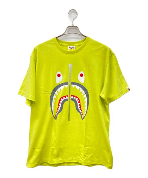 A BATHING APE（アベイシングエイプ）A BATHING APE (アベイシングエイプ) A BATHING APE半袖カットソー グリーン×ホワイト サイズ:XLの古着・服飾アイテム