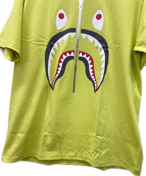 A BATHING APE（アベイシングエイプ）A BATHING APE (アベイシングエイプ) A BATHING APE半袖カットソー グリーン×ホワイト サイズ:XLの古着・服飾アイテム